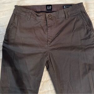 GAP Women’s Tan Chinos